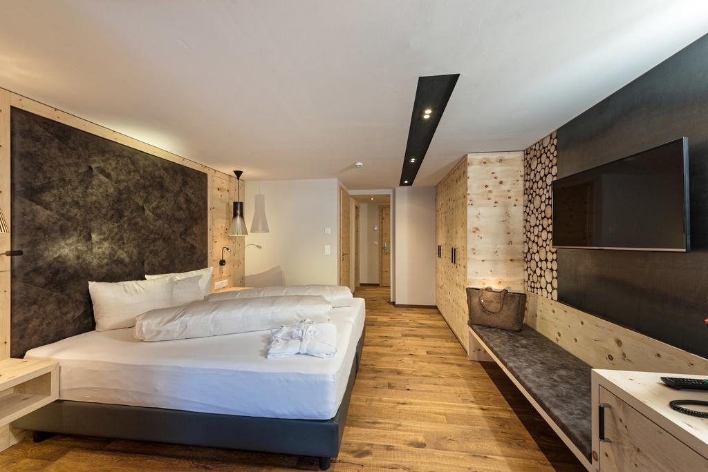 Hotel Des Alpes Samnaun Dış mekan fotoğraf
